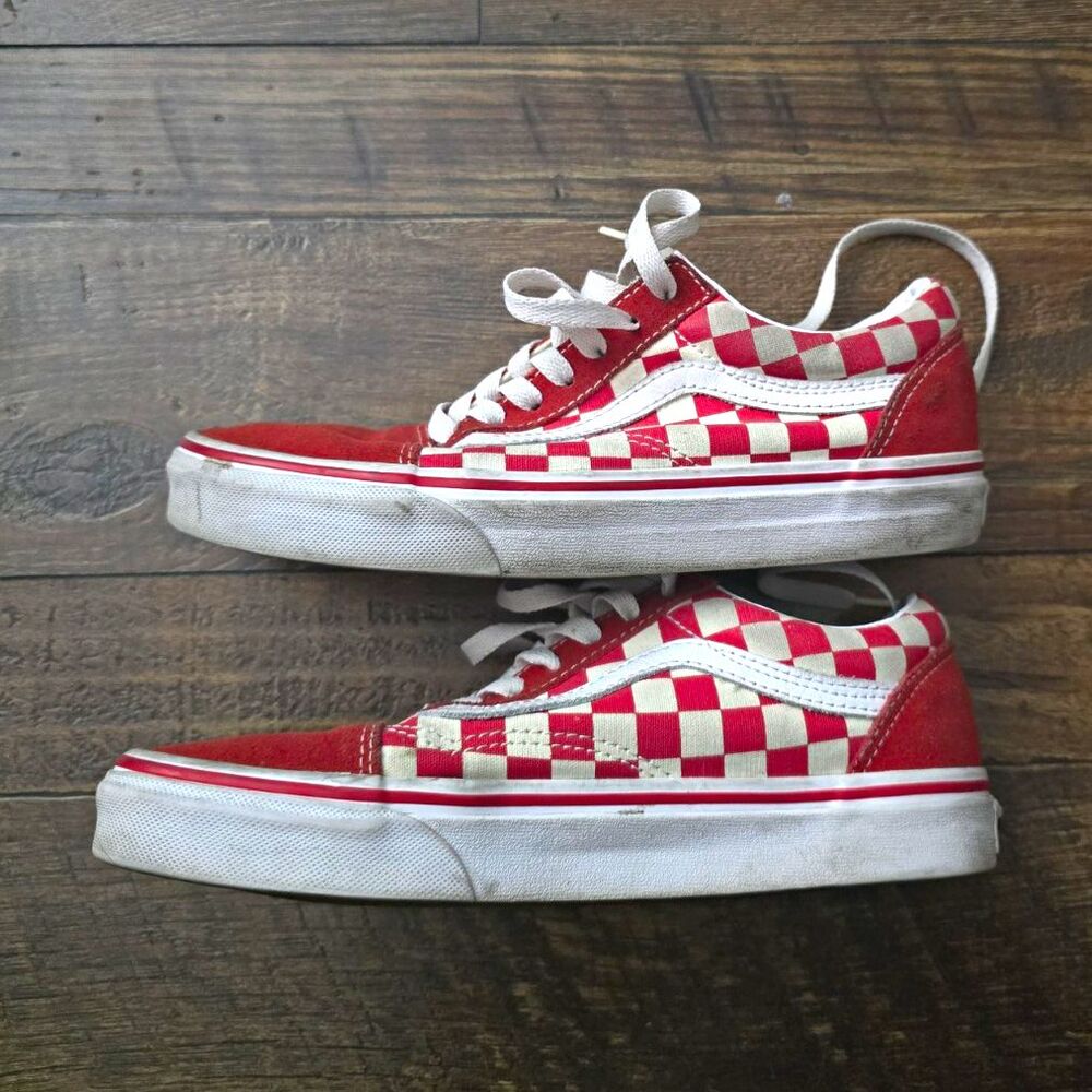 VANS Old Skool Red/White Checkerboard Low Top Lace-Up Sneakers Men 5.5 women 7
